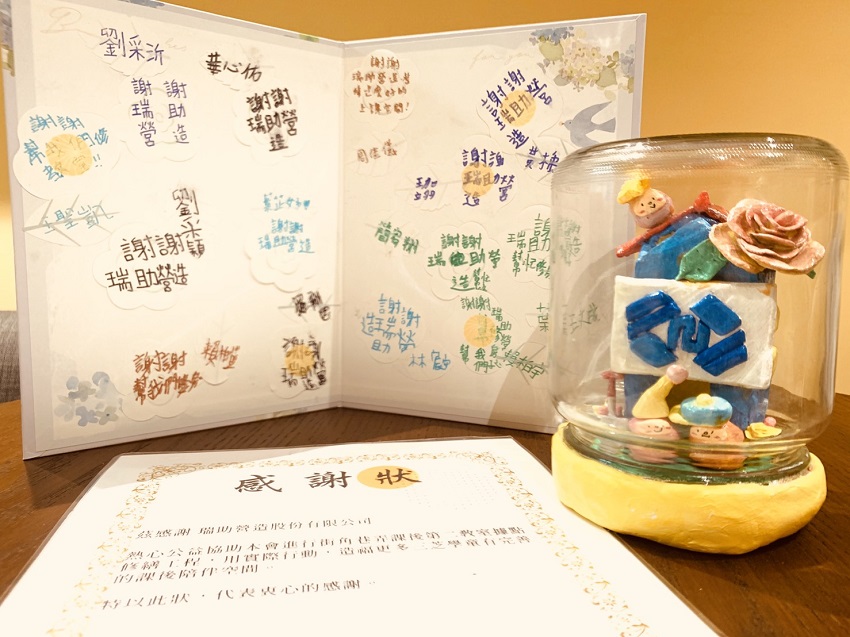 S__917987330-850.jpg (168 KB)